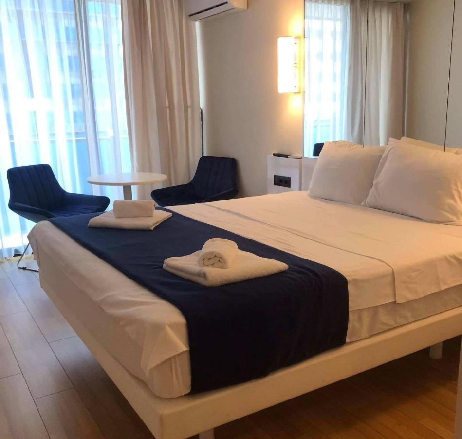 Cozy Apartments With Sea View Orbi City 1422 Batumi Luaran gambar